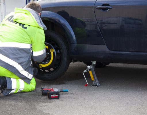 Semnele care indica necesitatea de a merge la un service pentru reparatii masini reparatii masini in Bucuresti