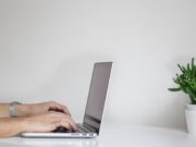 Calculatoare second hand: ce beneficii pot sa aduca? laptopuri second hand